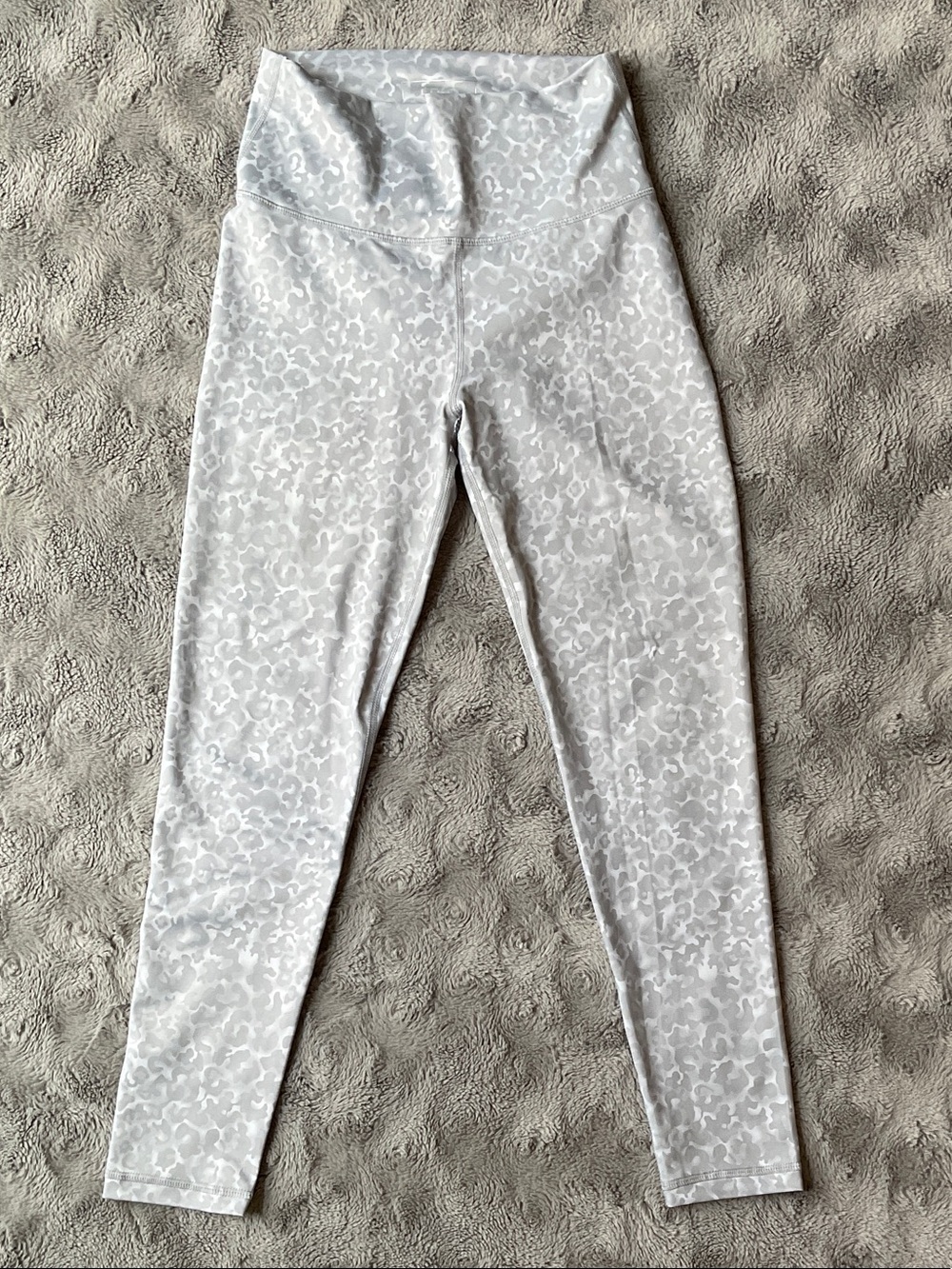 ECHT Light Gray Patterned woman’s Leggings
